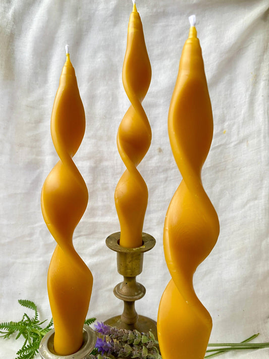 DZ-Pure Beeswax Candles - Dancing Goddess Candle new